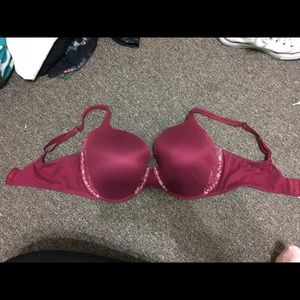 36DDD Victoria Secret bra